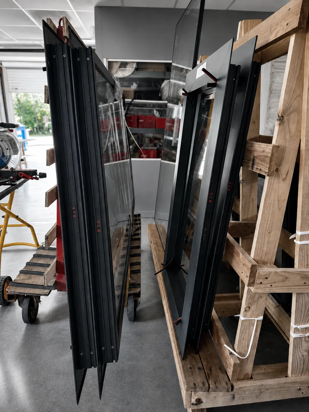 Joinery Orange Workshop of the company KDM Menuiserie