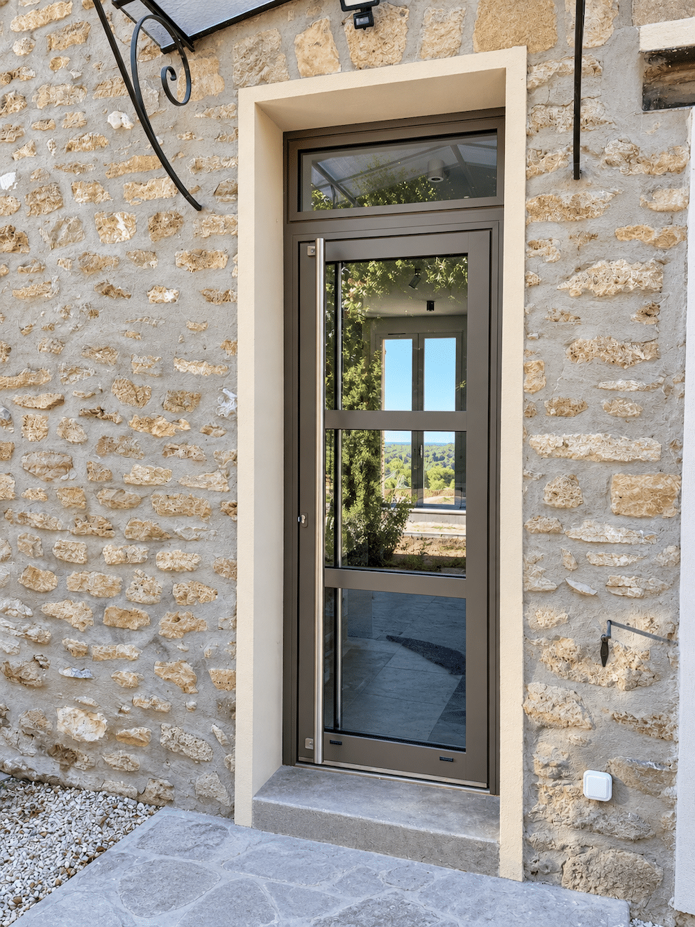 Rénovation d’un mas - Menuiseries aluminium à Vaison-la-Romaine